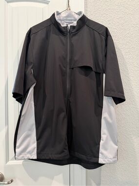 Greg Norman Collection Black and Light Gray Short-Sleeve Zip Jacket